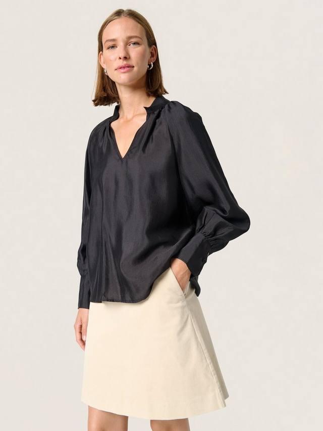 Топ Karolina Soaked In Luxury, Black
Топ Karolina Soaked In Luxury, Black