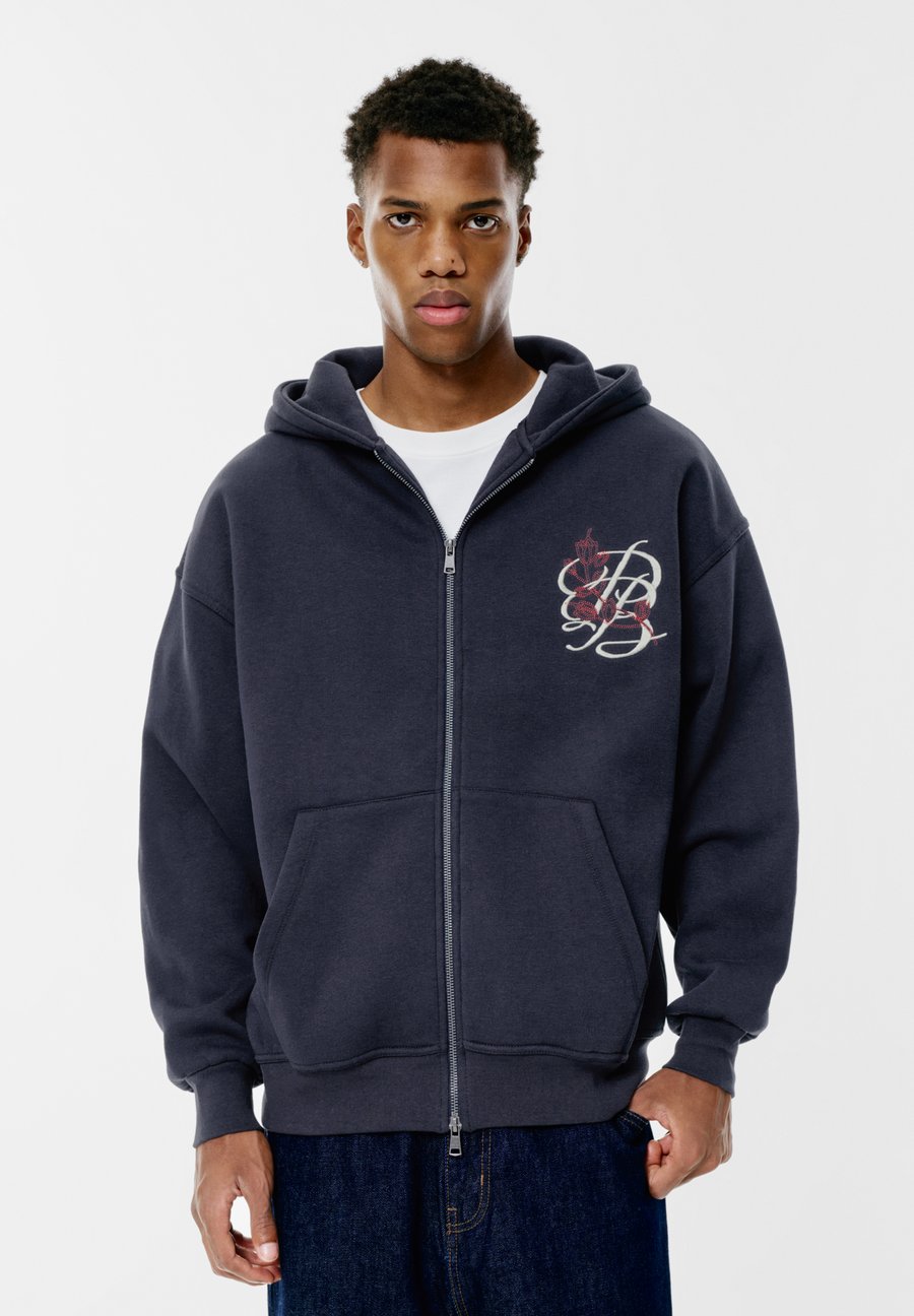 Толстовка PULL&BEAR EMBROIDERED, Dark Blue
Толстовка PULL&BEAR EMBROIDERED, Dark Blue