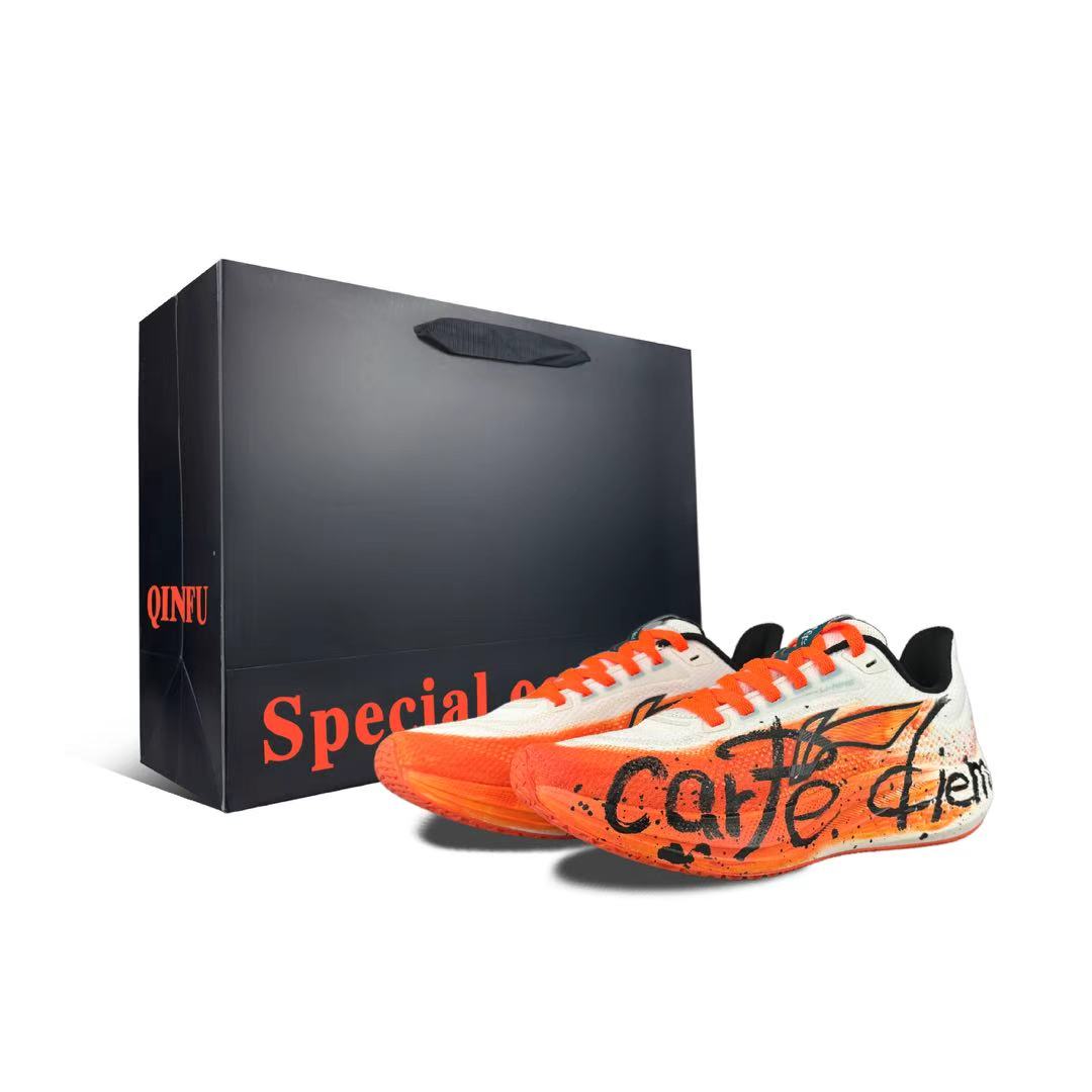 LINING Кроссовки для бега Red Hare 7 Shock Absorbers, противоскользящие, дышащие, низкие, повседневные, оранжево-красные
LINING Кроссовки для бега Red Hare 7 Shock Absorbers, противоскользящие, дышащие, низкие, повседневные, оранжево-красные