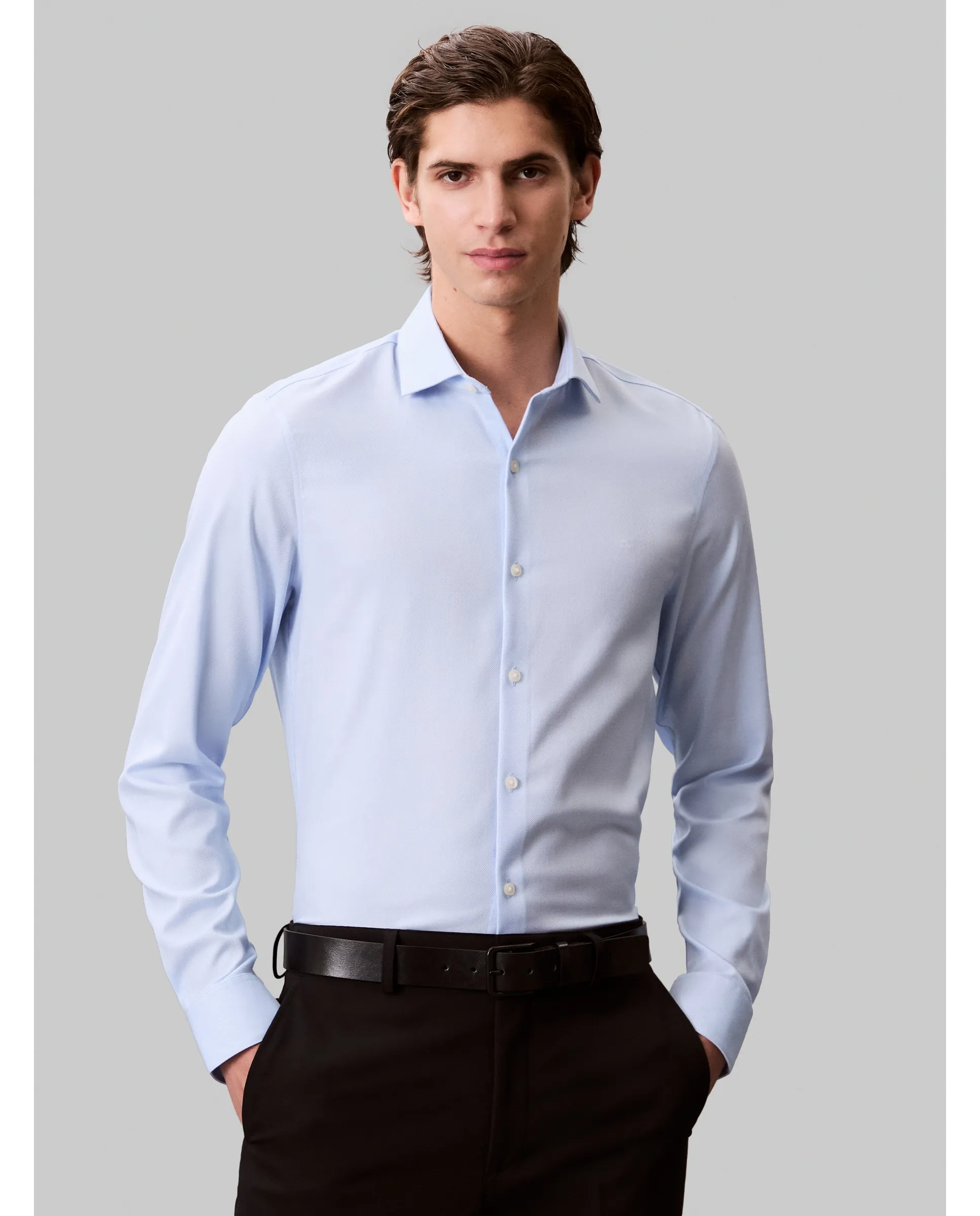 Мужская классическая рубашка с каркасом Calvin Klein, светло-голубой
Мужская классическая рубашка с каркасом Calvin Klein, светло-голубой