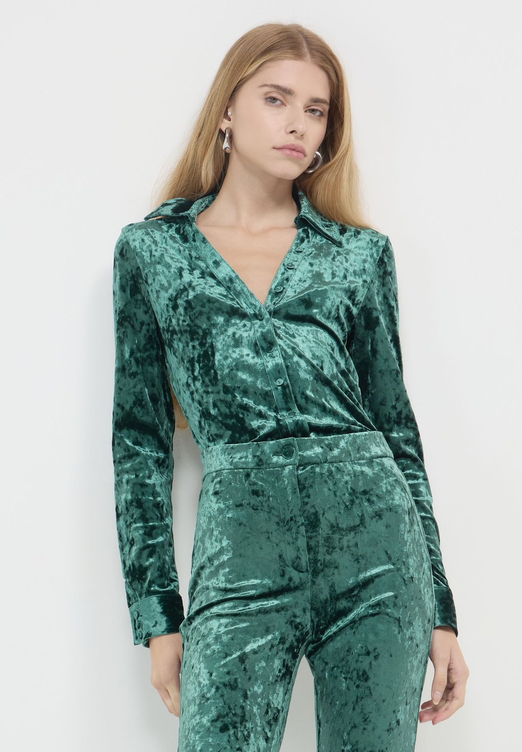 Блузка на пуговицах Calliope, зеленый
Блузка на пуговицах Calliope, зеленый