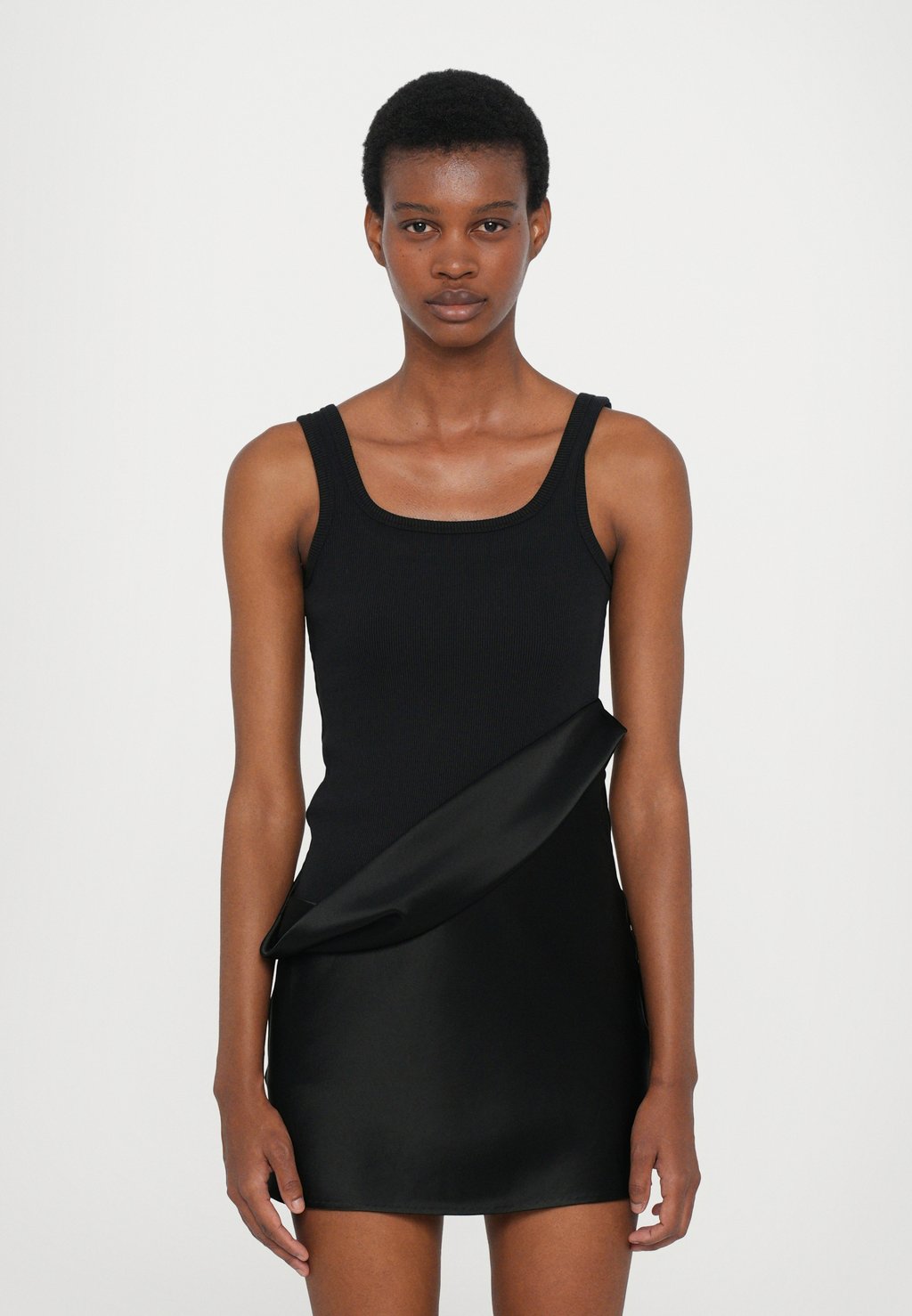 Повседневное платье EXCLUSIVE MARJIN DRESS Nanushka, черный
Повседневное платье EXCLUSIVE MARJIN DRESS Nanushka, черный