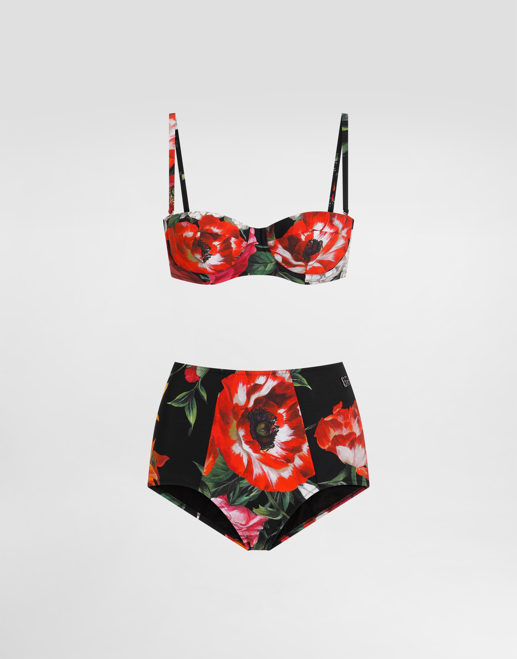 Бикини с цветочным принтом и чашечками Dolce & Gabbana, принт
Бикини с цветочным принтом и чашечками Dolce & Gabbana, принт