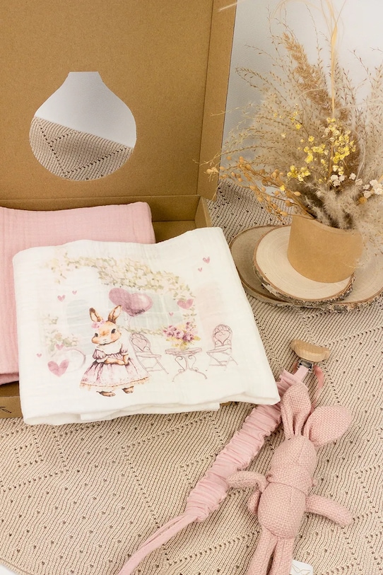 Комплект для новорожденных LOU Jamiks, розовый
Комплект для новорожденных LOU Jamiks, розовый