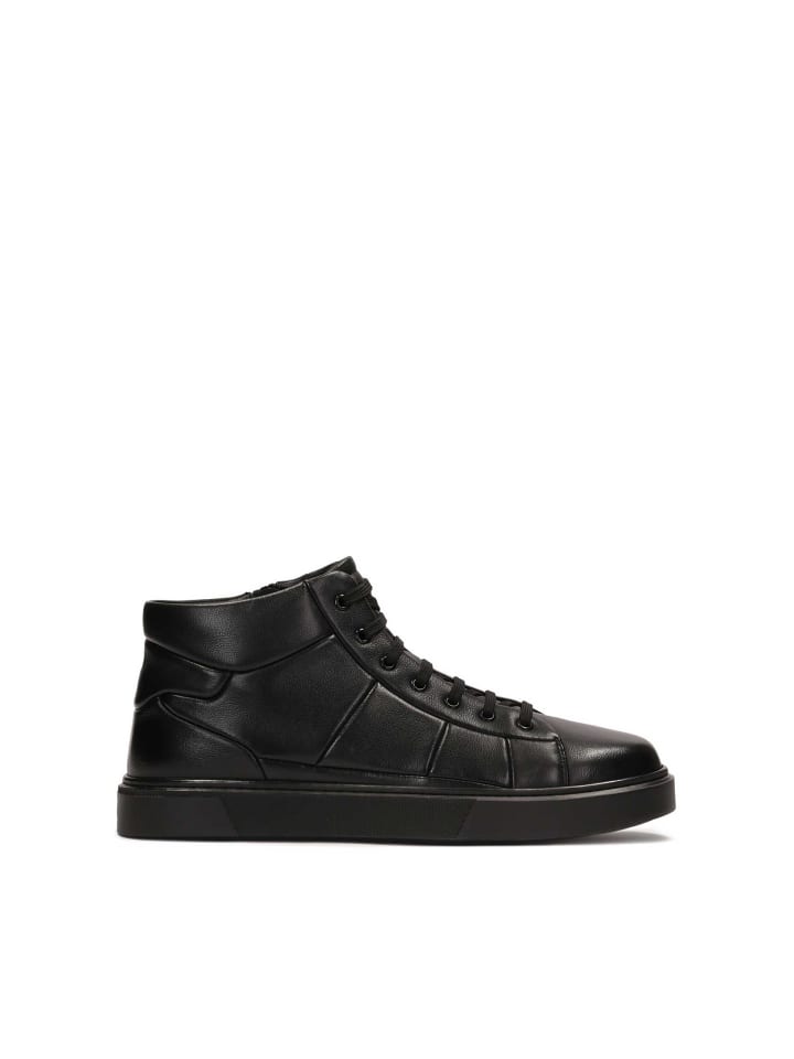 Низкие кеды черного цвета Kazar
Низкие кеды черного цвета Kazar