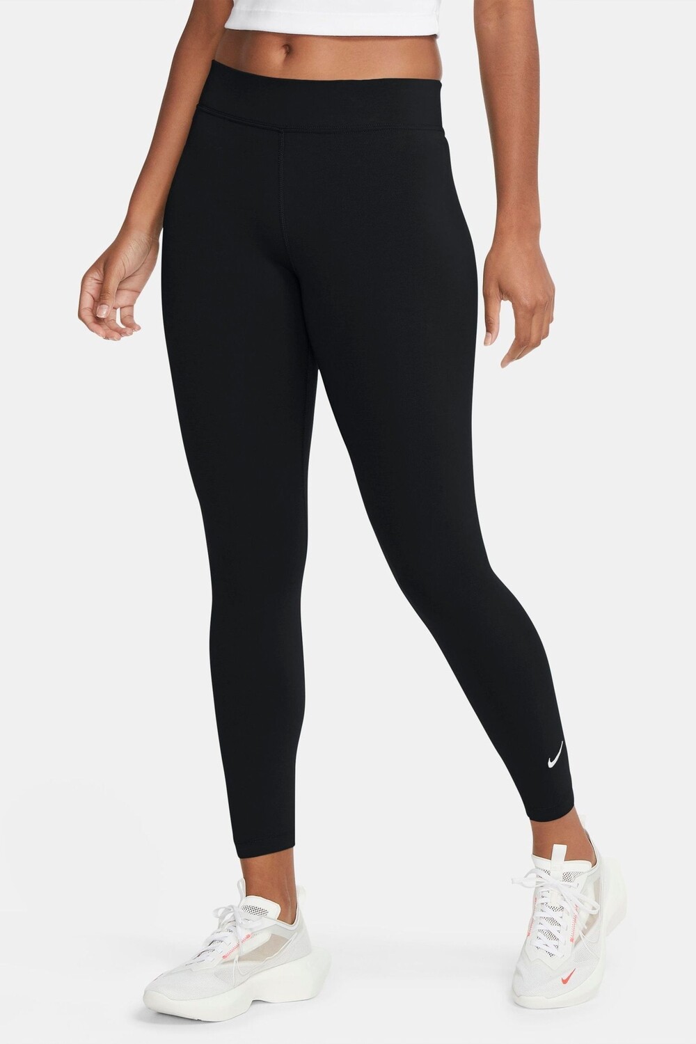 7/8 Спортивная одежда Спортивные леггинсы Essential Nike, черный
7/8 Спортивная одежда Спортивные леггинсы Essential Nike, черный