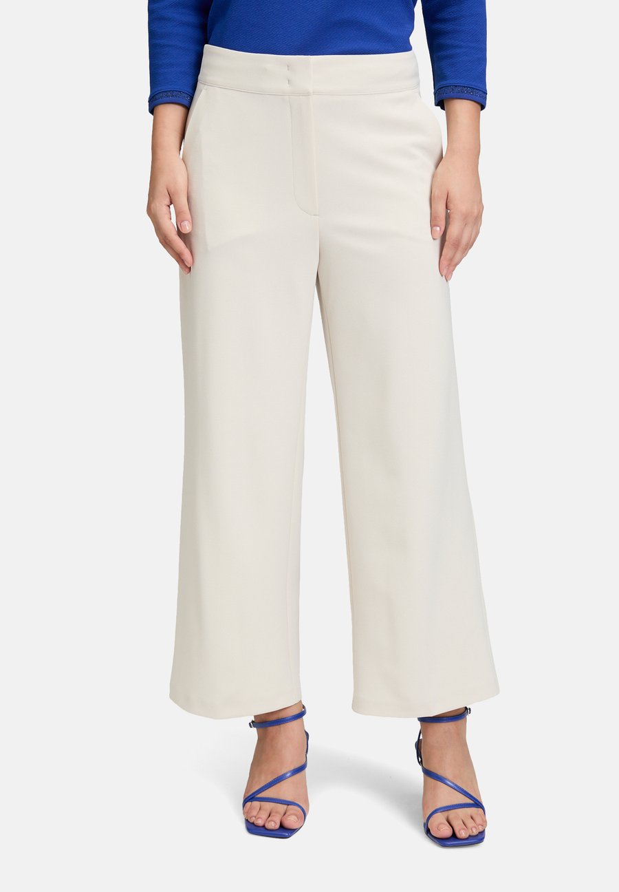 Брюки Betty Barclay Trousers, Beige
Брюки Betty Barclay Trousers, Beige