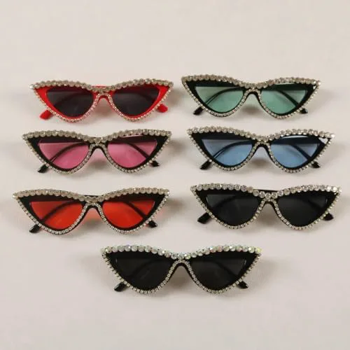 Солнцезащитные очки «кошачий глаз» с бриллиантами, винтажные, с зеркальными вставками и защитой от УФ-излучения UV400, модные солнцезащитные очки MTZJH, Black Red
Солнцезащитные очки «кошачий глаз» с бриллиантами, винтажные, с зеркальными вставками и защитой от УФ-излучения UV400, модные солнцезащитные очки MTZJH, Black Red