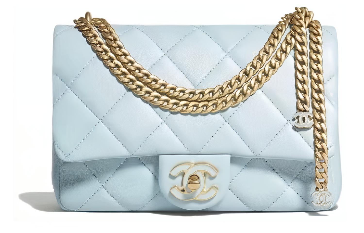 CHANEL Кожаная сумка через плечо
CHANEL Кожаная сумка через плечо