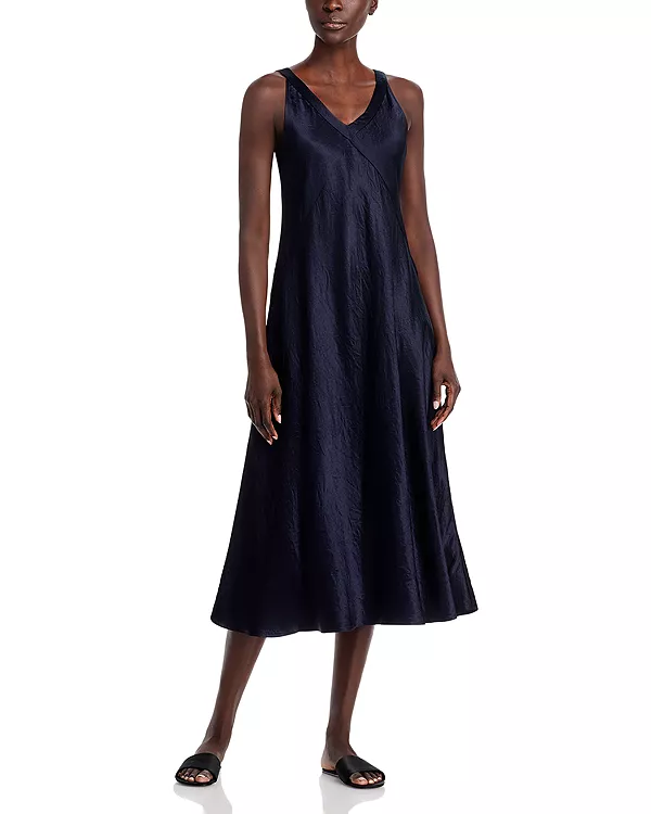 Длинное платье из фактурного атласа с V-образным вырезом Eileen Fisher Petites, синий
Длинное платье из фактурного атласа с V-образным вырезом Eileen Fisher Petites, синий