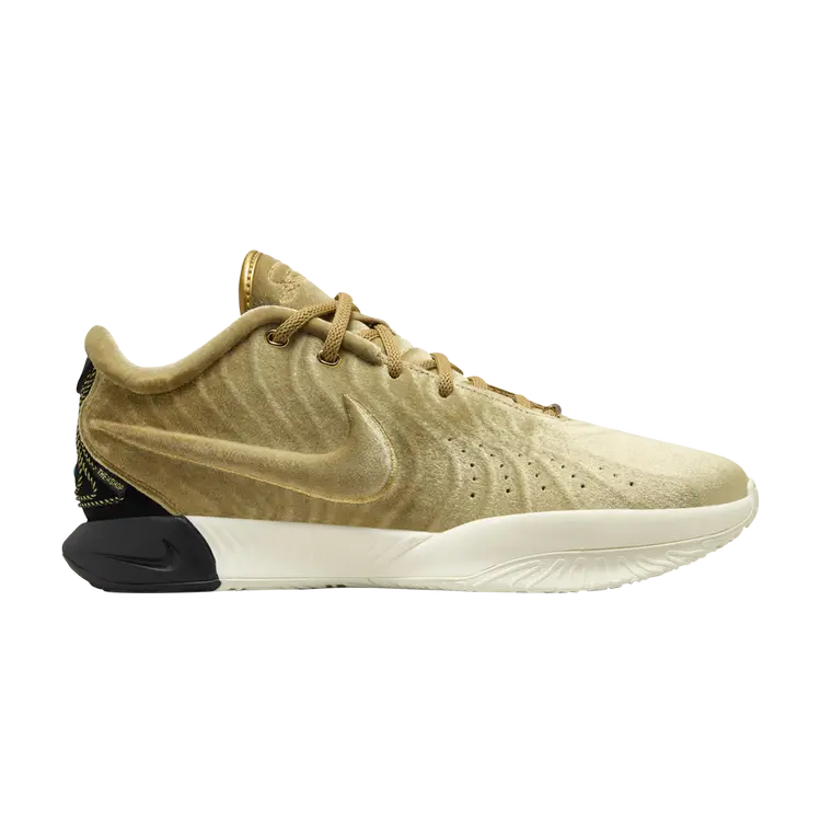 Кроссовки The Shop x LeBron 21 EP, цвет Nobility
Кроссовки The Shop x LeBron 21 EP, цвет Nobility