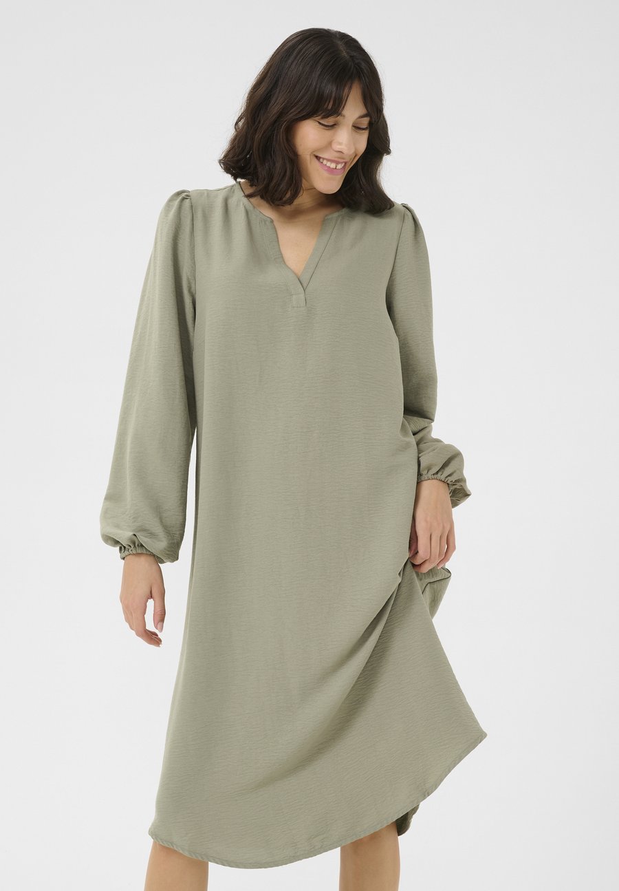 Платье Kaffe Day dress, Vetiver Cc/Olive
Платье Kaffe Day dress, Vetiver Cc/Olive
