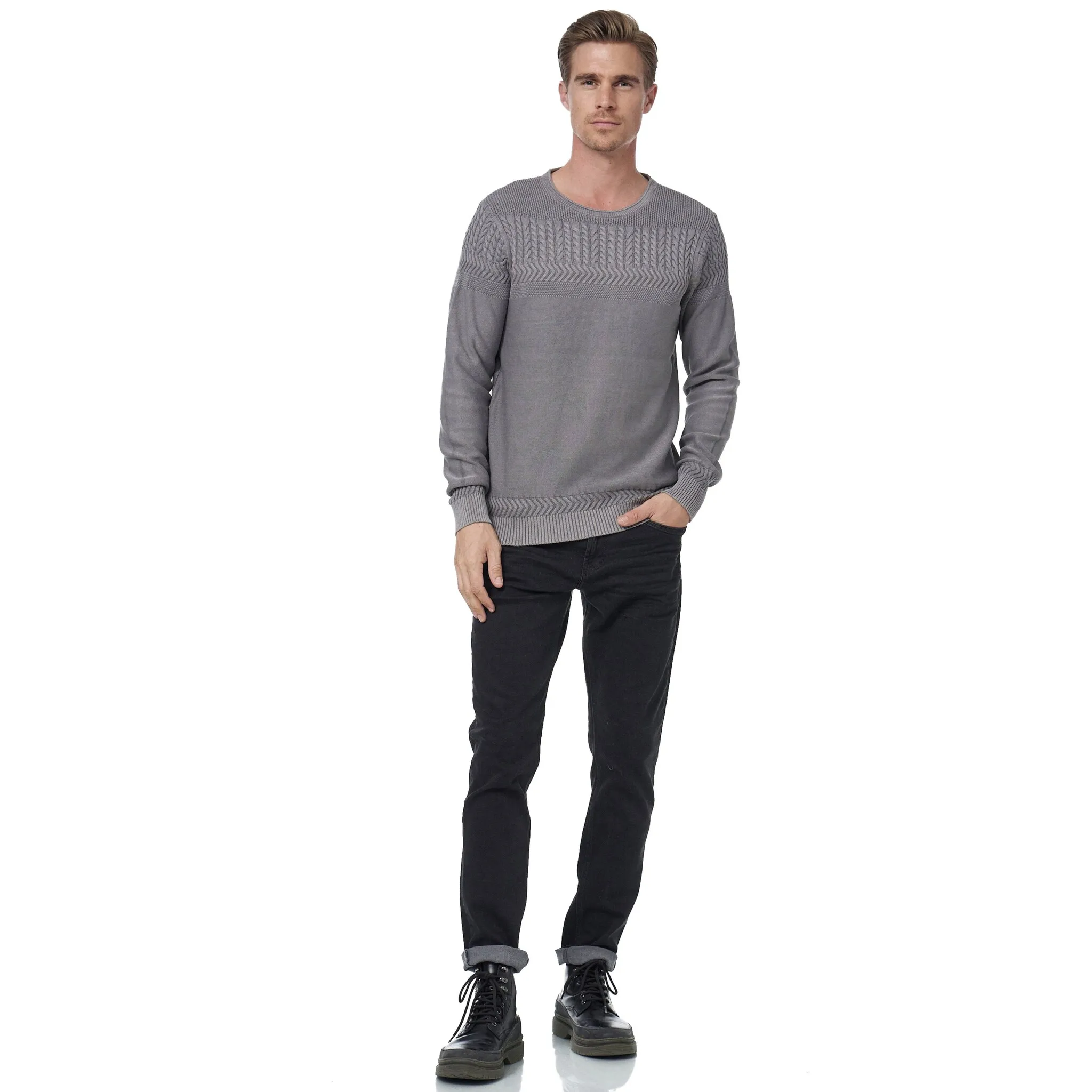 Вязаный свитер Rusty Neal со сложным узором спицами, антрацит
Вязаный свитер Rusty Neal со сложным узором спицами, антрацит