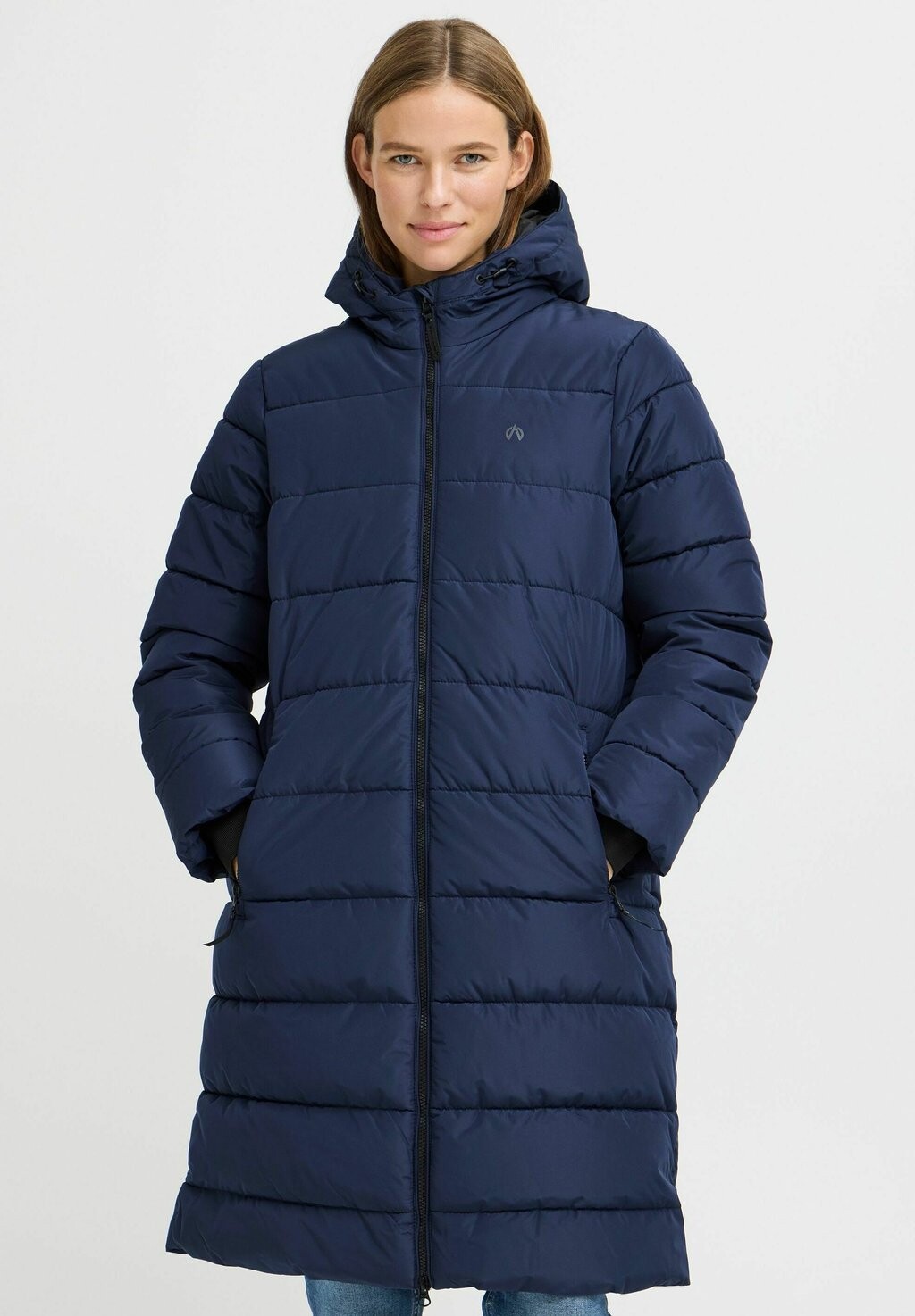 Зимнее пальто AMALIE North Bend, синий
Зимнее пальто AMALIE North Bend, синий