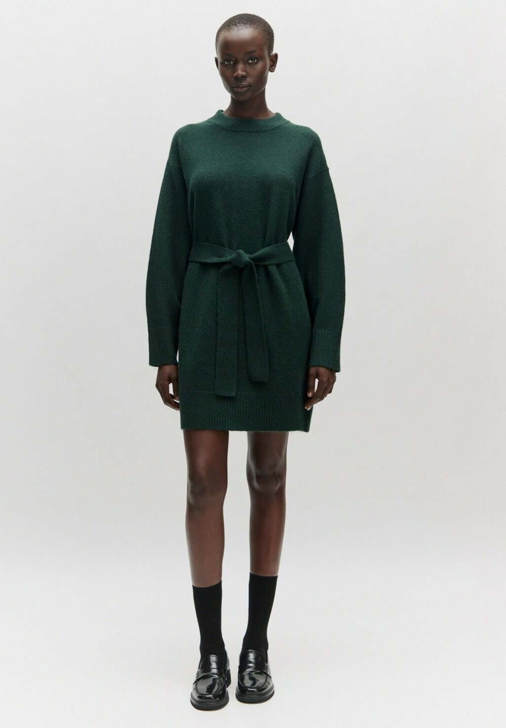 Платье-джемпер EDITED, зеленый
Платье-джемпер EDITED, зеленый