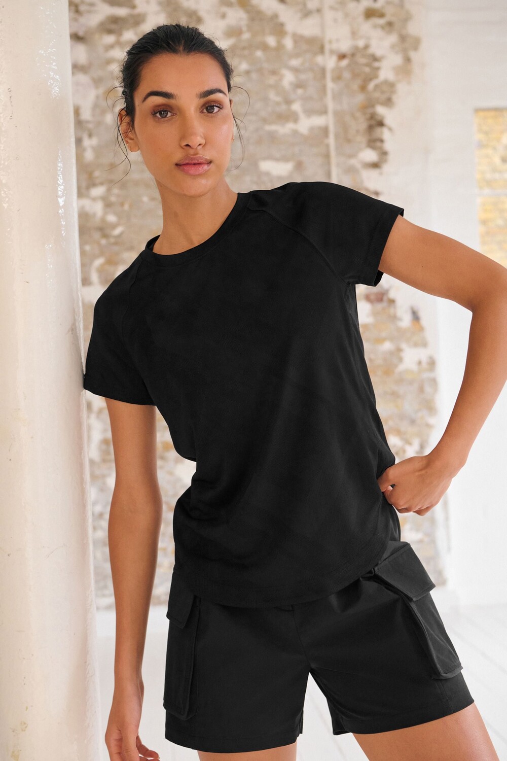 Спортивный топ из активного жаккарда с короткими рукавами и геометрическим узором Next, черный
Спортивный топ из активного жаккарда с короткими рукавами и геометрическим узором Next, черный