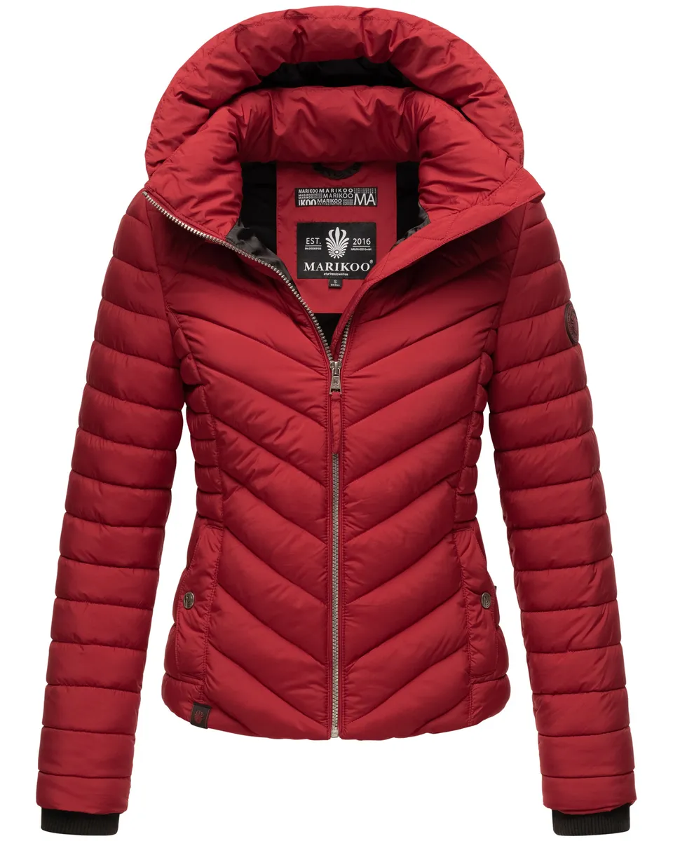 Стеганая куртка Marikoo "Кагоми" с большим капюшоном, красный
Стеганая куртка Marikoo "Кагоми" с большим капюшоном, красный