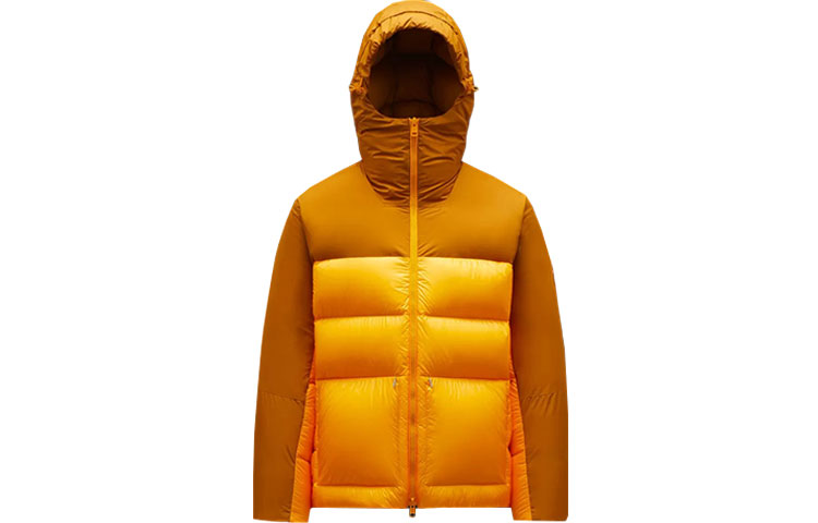 MONCLER GENIUS Пуховик 1952 series мужской gold
MONCLER GENIUS Пуховик 1952 series мужской gold