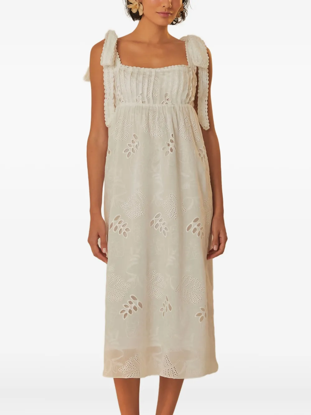 Платье миди с завязками на плечах, украшенное вышивкой FARM Rio, белый 
Платье миди с завязками на плечах, украшенное вышивкой FARM Rio, белый