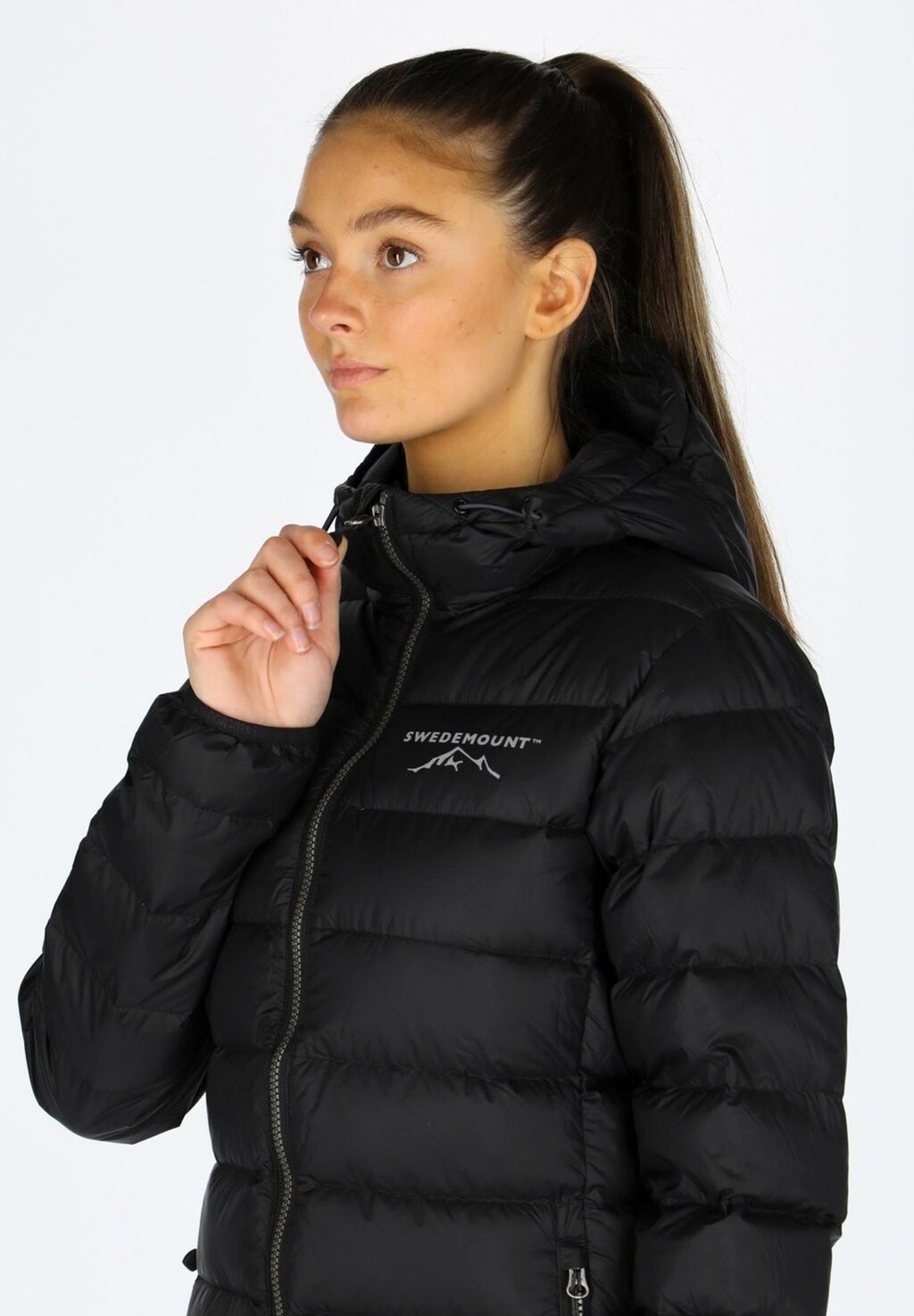 Пуховик Swedemount, черный
Пуховик Swedemount, черный