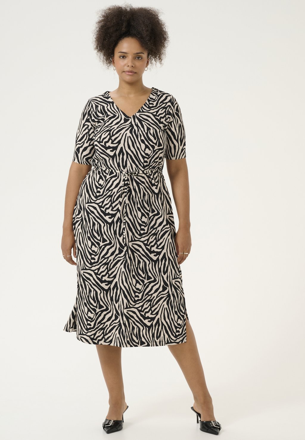 Платье-джемпер Kaffe Curve, серый
Платье-джемпер Kaffe Curve, серый