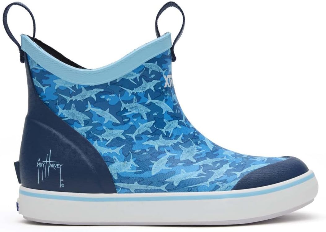 Ботинки Xtratuf Little Kids Ankle Deck от Guy Harvey, голубой
Ботинки Xtratuf Little Kids Ankle Deck от Guy Harvey, голубой