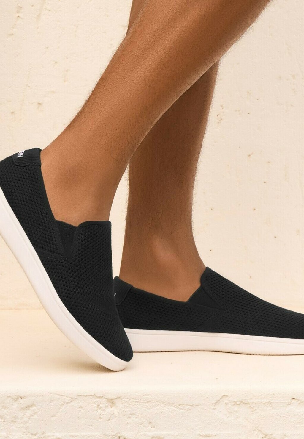 Туфли без шнурков Wood Sneaker Slip-On Giesswein, цвет schwarz
Туфли без шнурков Wood Sneaker Slip-On Giesswein, цвет schwarz