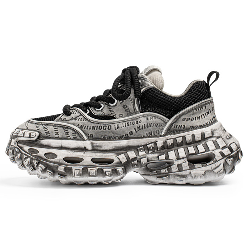 Низкие массивные кроссовки мужские Colorful Creations, Black
Низкие массивные кроссовки мужские Colorful Creations, Black