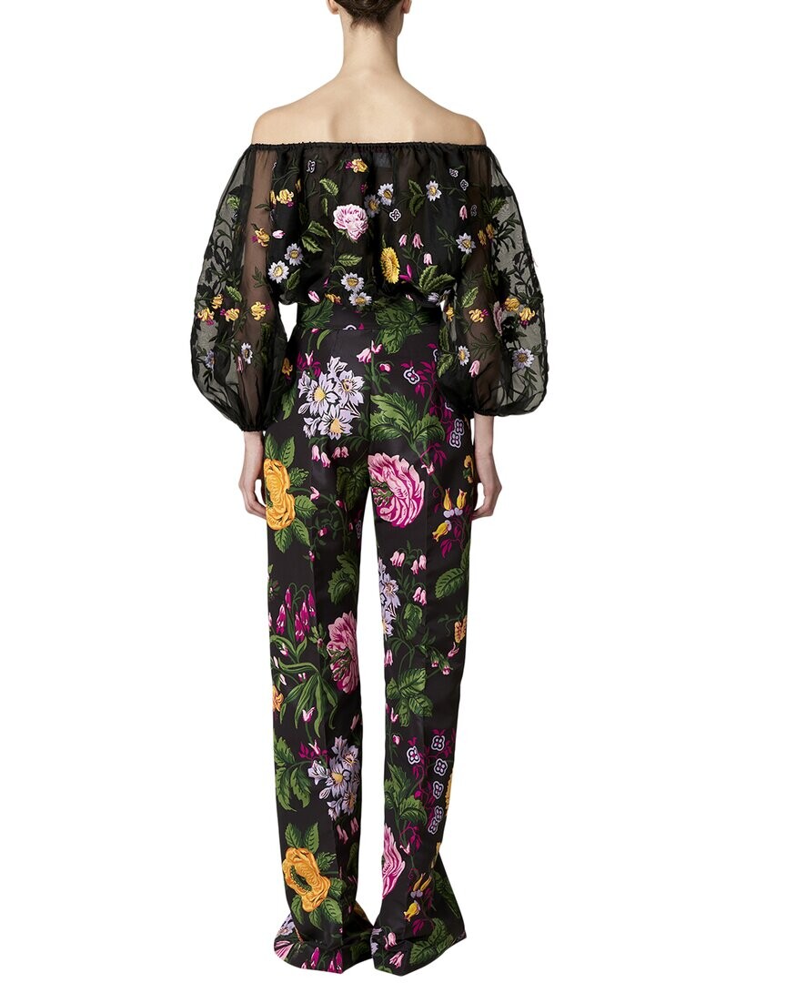 Шелковый топ с открытыми плечами и пышными рукавами Carolina Herrera, черный
Шелковый топ с открытыми плечами и пышными рукавами Carolina Herrera, черный