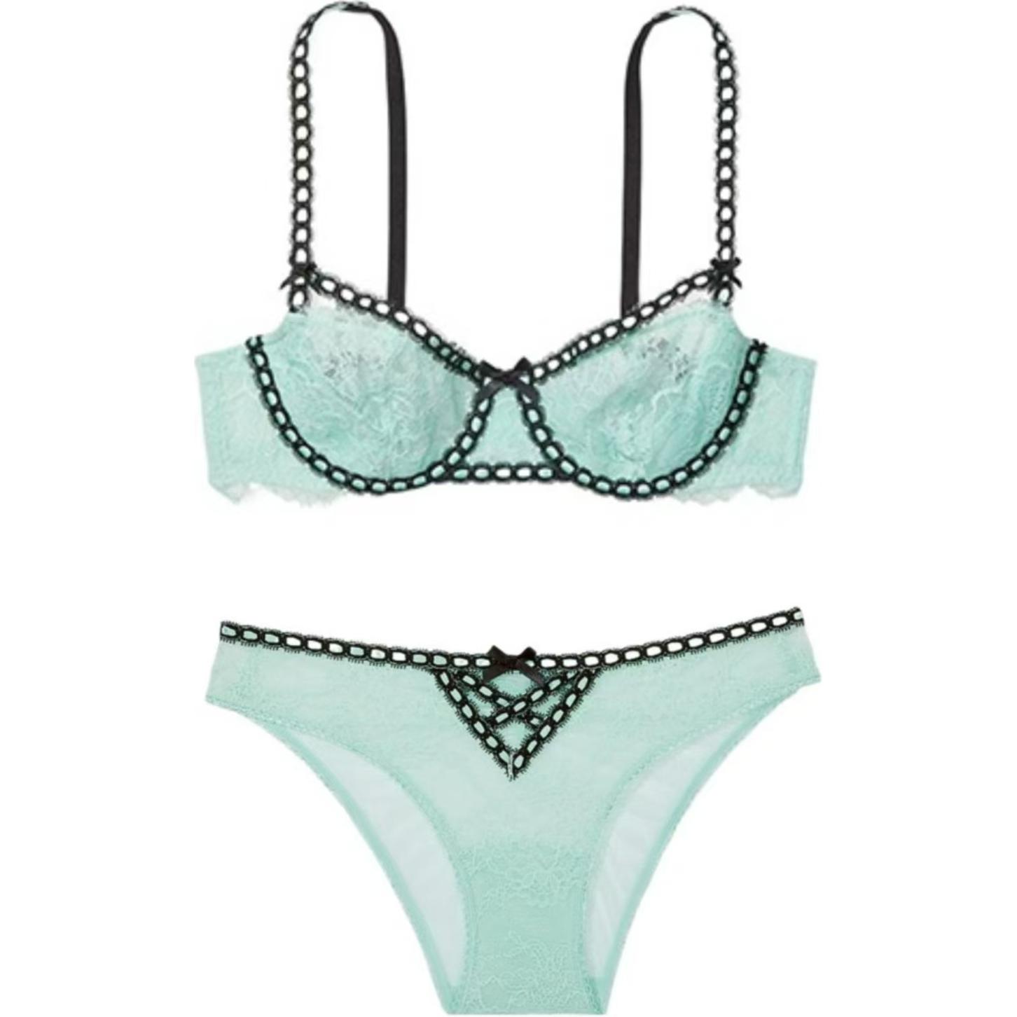 Комплект нижнего белья женский зеленый Victoria's Secret
Комплект нижнего белья женский зеленый Victoria's Secret