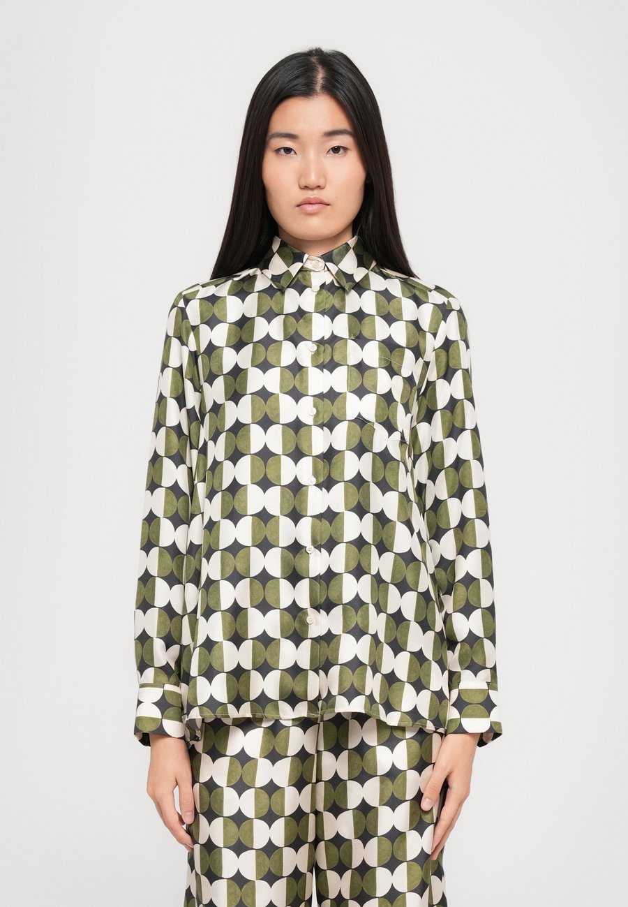 Блуза Weekend Max Mara RIVE, Nero/Black
Блуза Weekend Max Mara RIVE, Nero/Black