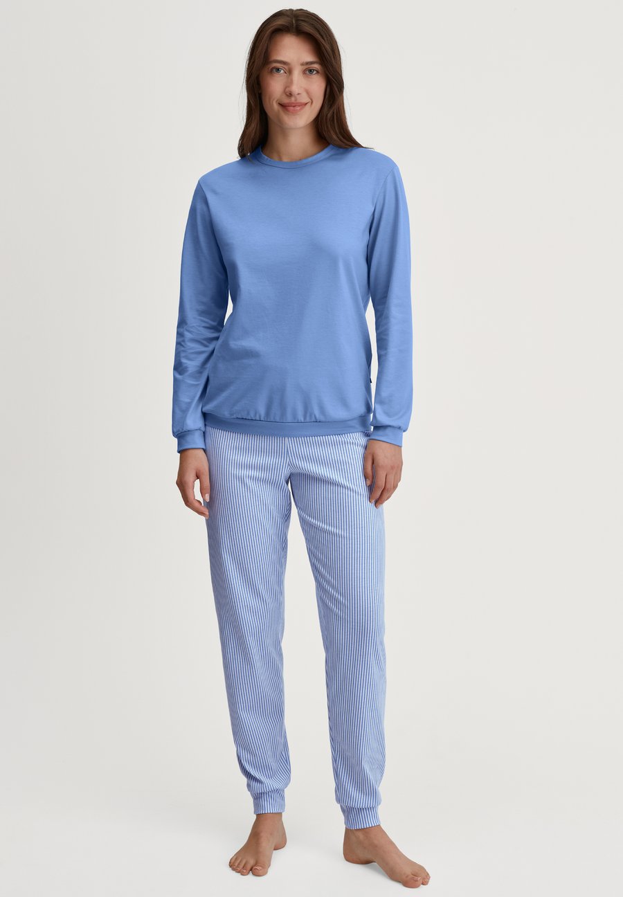 Пижамный комплект Calida SET, Hydrangea Blue/Light Blue
Пижамный комплект Calida SET, Hydrangea Blue/Light Blue