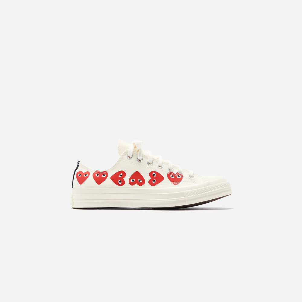 Кроссовки Converse x Comme des Garçons CDG Play Chuck Taylor Low, цвет Off White
Кроссовки Converse x Comme des Garçons CDG Play Chuck Taylor Low, цвет Off White