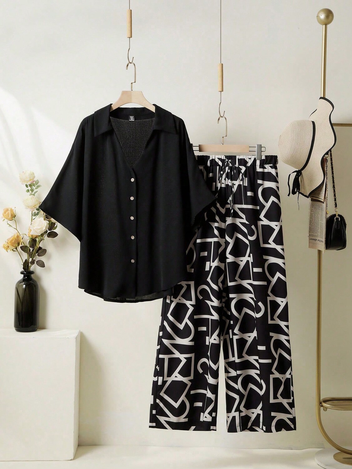 SHEIN LUNE Женский модный однотонный комплект из топа с короткими рукавами и юбки с принтом, черный цвет
SHEIN LUNE Женский модный однотонный комплект из топа с короткими рукавами и юбки с принтом, черный цвет