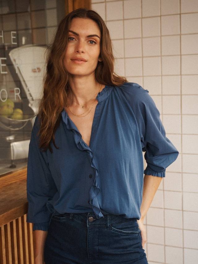 Рубашка с оборками от стиви NRBY, синий
Рубашка с оборками от стиви NRBY, синий