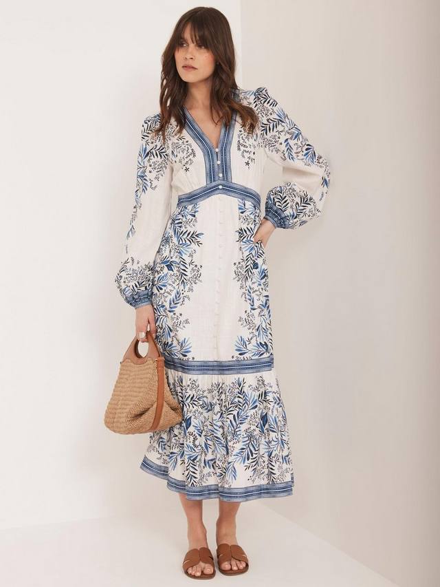 Хлопковое платье миди с цветочным принтом и пышными рукавами Mint Velvet
Хлопковое платье миди с цветочным принтом и пышными рукавами Mint Velvet