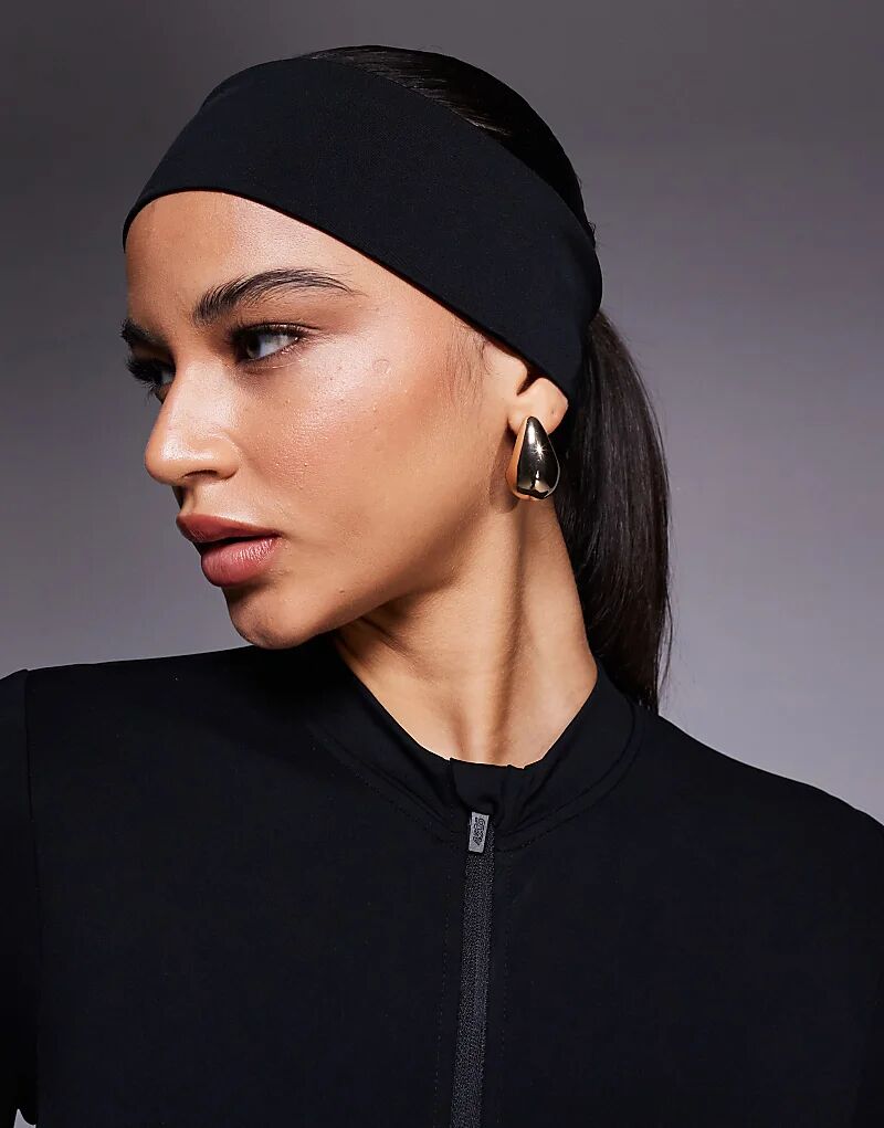 4505 Активная тренировочная повязка на голову черного цвета
4505 Активная тренировочная повязка на голову черного цвета