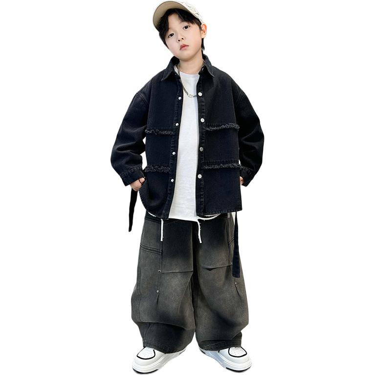 Повседневный спортивный костюм с лацканами Grade School EASTERN CAMEL, черный
Повседневный спортивный костюм с лацканами Grade School EASTERN CAMEL, черный