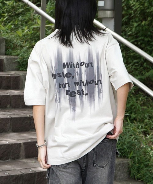 Футболка с коротким рукавом, оверсайз, с графическим принтом, унисекс ILL'S, серый
Футболка с коротким рукавом, оверсайз, с графическим принтом, унисекс ILL'S, серый