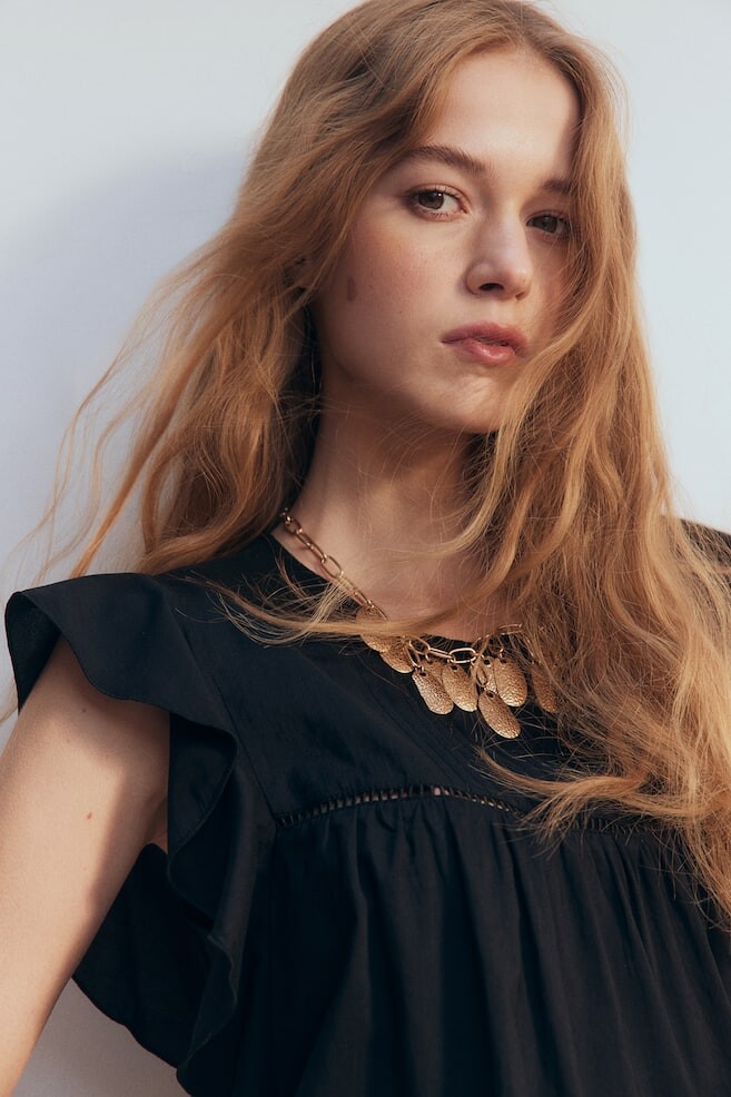 Блузка с воланами на рукавах H&M, черный
Блузка с воланами на рукавах H&M, черный