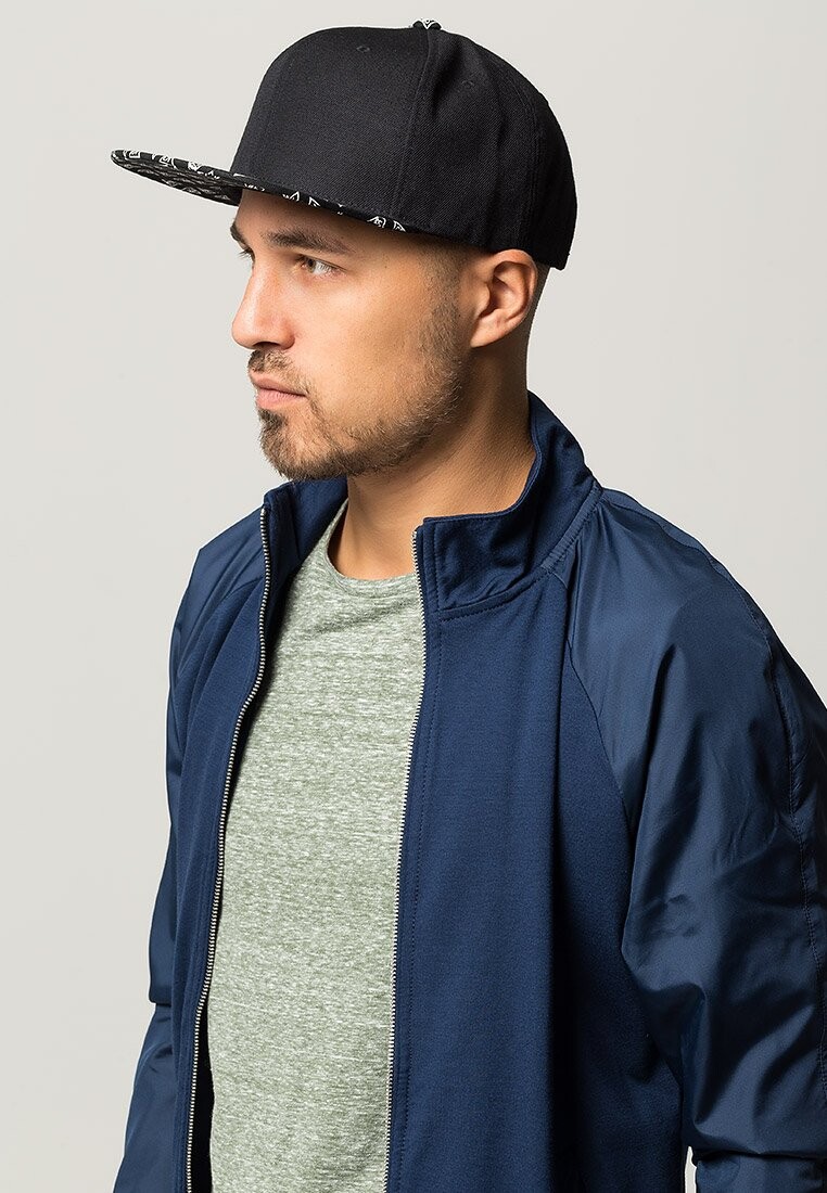 Бейсболка HOURUS EYE Flexfit, цвет black/white
Бейсболка HOURUS EYE Flexfit, цвет black/white