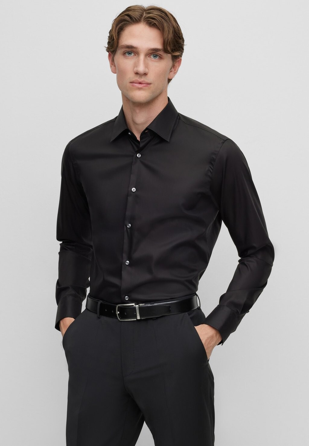 Классическая рубашка Joe Kent BOSS, черный
Классическая рубашка Joe Kent BOSS, черный
