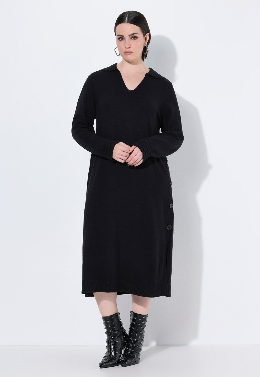 Платье Ulla Popken MIDI V-AUSSCHNITT LANGARM, Black
Платье Ulla Popken MIDI V-AUSSCHNITT LANGARM, Black