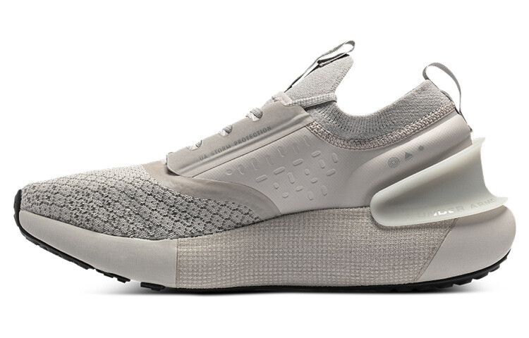 Кроссовки Under Armour унисекс
Кроссовки Under Armour унисекс