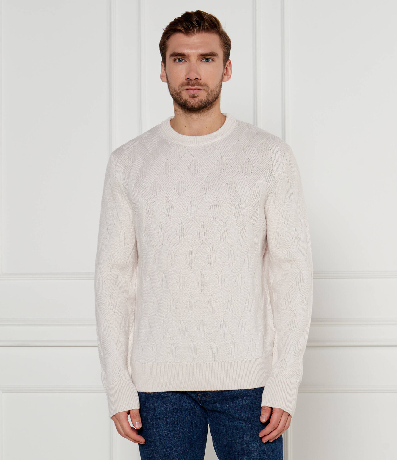 Свитер из шерсти BOSS BLACK H-Elfredo Regular Fit, экрю
Свитер из шерсти BOSS BLACK H-Elfredo Regular Fit, экрю