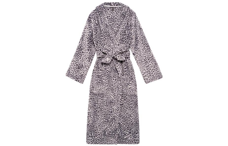 Женские ночные рубашки/халаты Victoria's Secret, цвет Black and white/leopard print
Женские ночные рубашки/халаты Victoria's Secret, цвет Black and white/leopard print