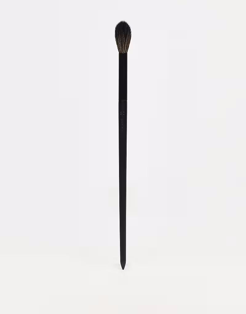 Кисть для хайлайтера V111 Full Body Morphe
Кисть для хайлайтера V111 Full Body Morphe