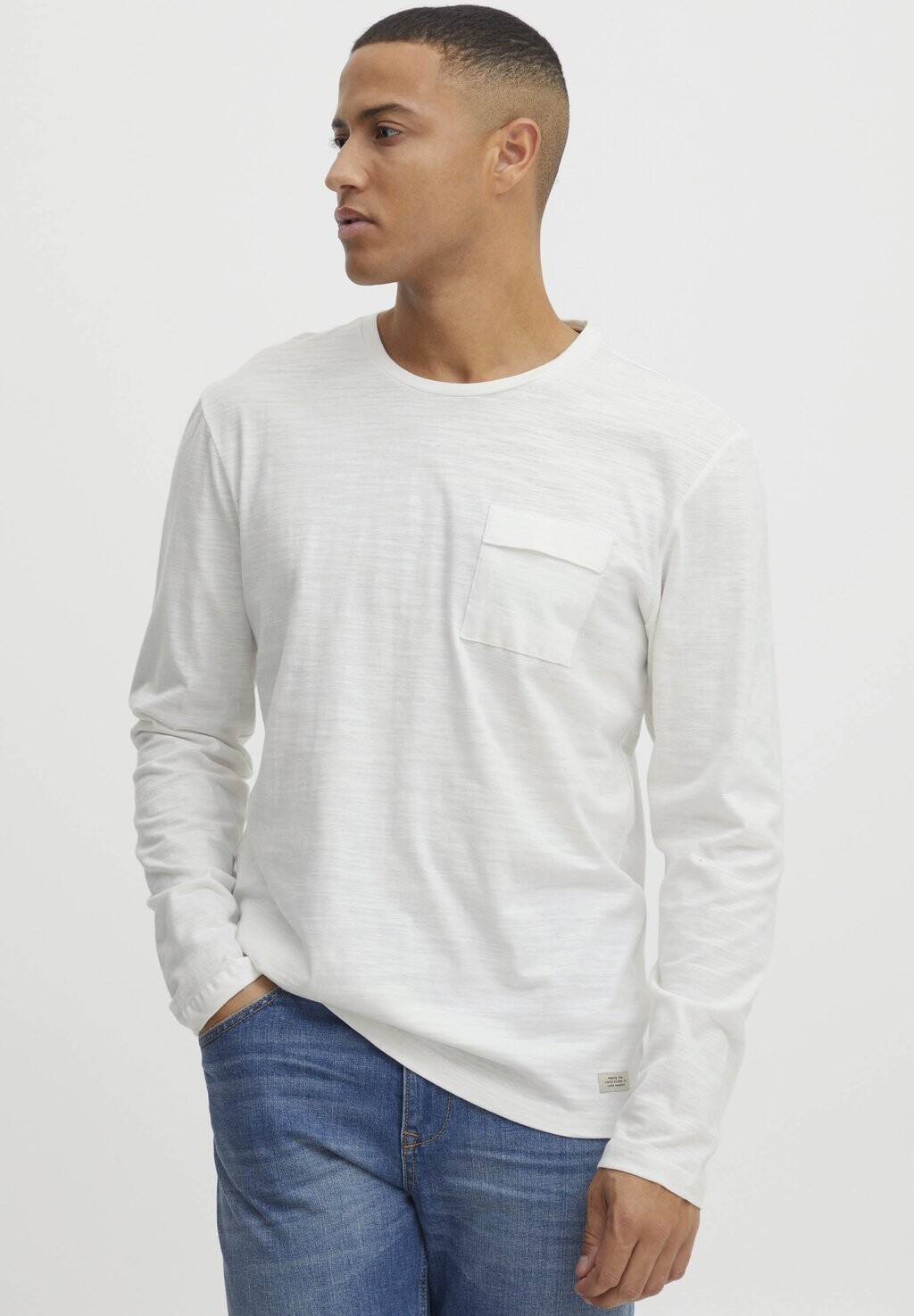 Топ с длинными рукавами LONGSLEEVE Blend, белый 
Топ с длинными рукавами LONGSLEEVE Blend, белый