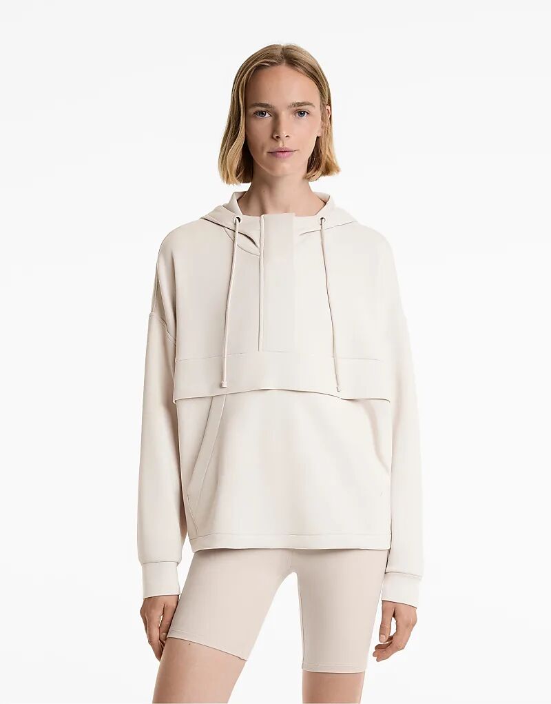 Мягкая на ощупь толстовка OYSHO с модалом и молнией цвета светлой норки
Мягкая на ощупь толстовка OYSHO с модалом и молнией цвета светлой норки