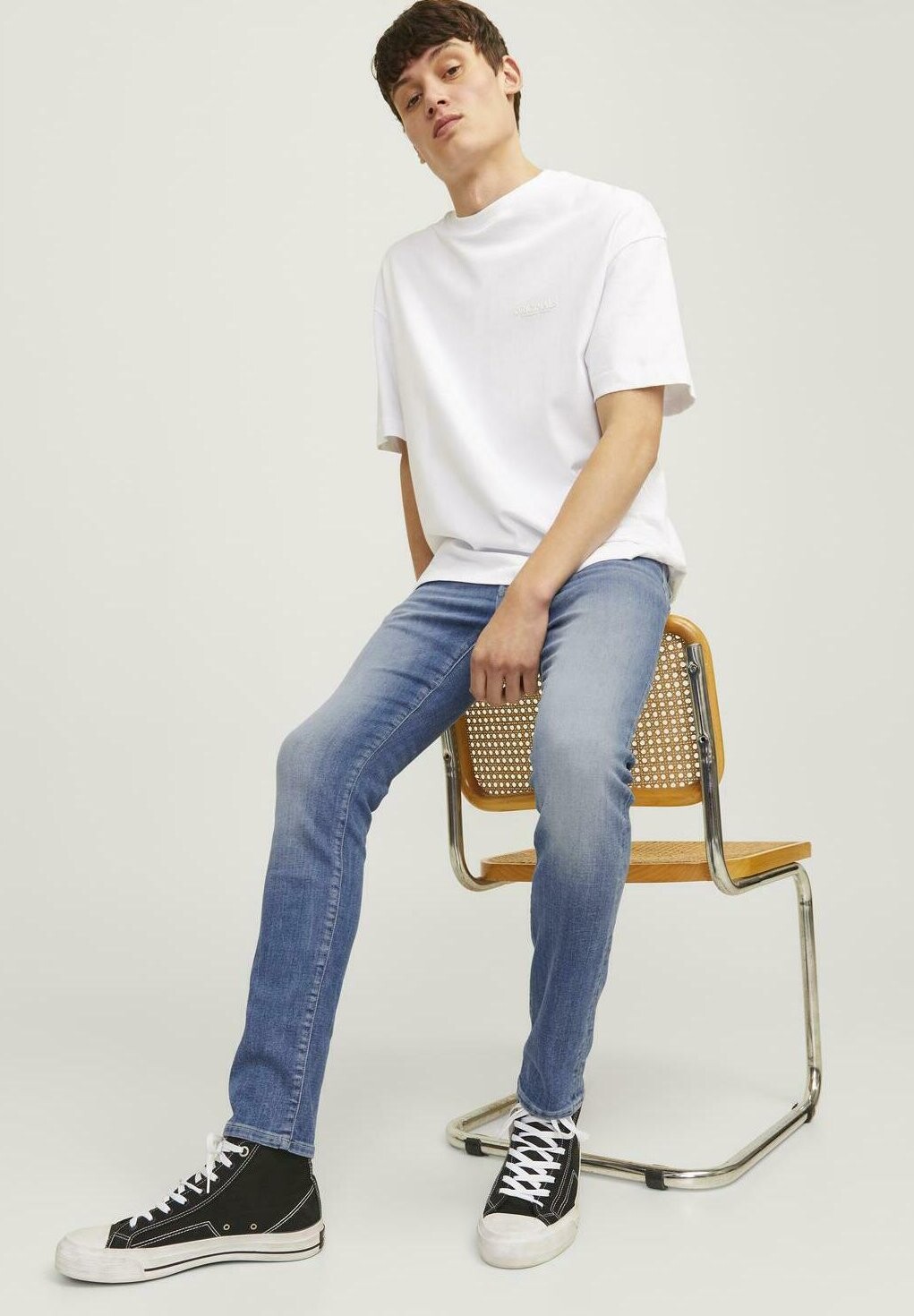 Джинсы облегающего кроя GLENN FOX Jack & Jones, синий деним
Джинсы облегающего кроя GLENN FOX Jack & Jones, синий деним